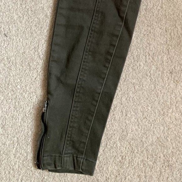 A New Day (Target) green high rise skinny pants size 6 - Picture 2 of 4
